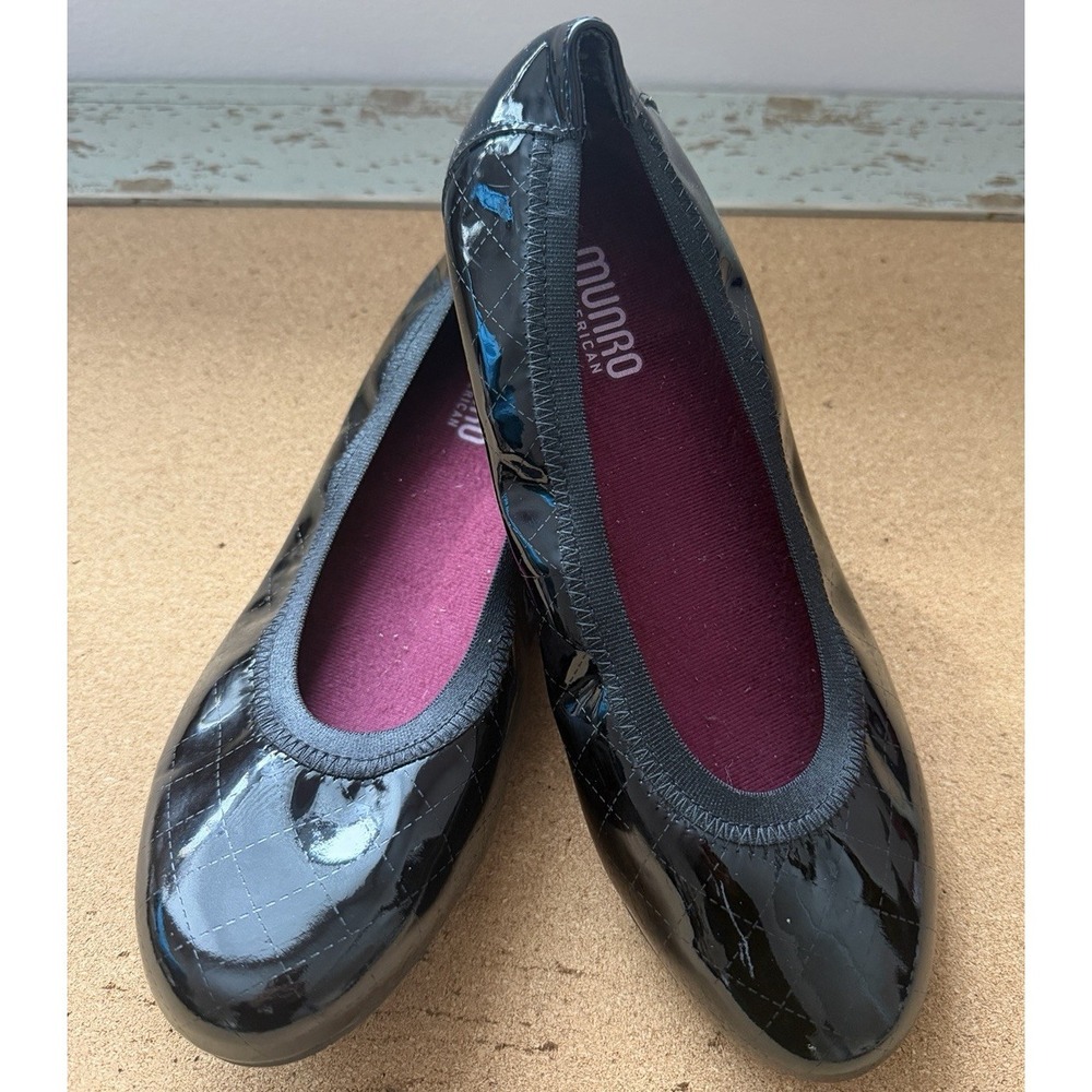 Munro Black Quilted‎ Patent Leather Ballet Flats Women's 8M